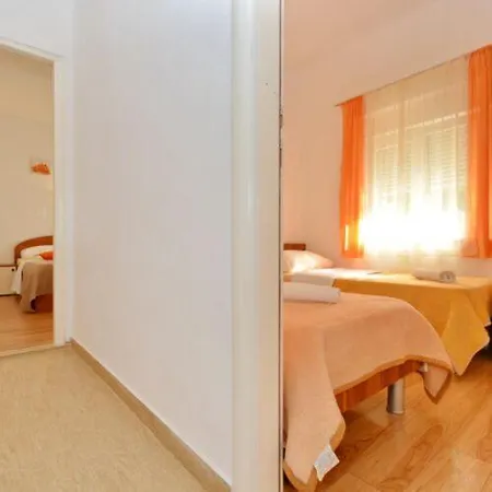 아파트 Antonija 스타리그라드 파클레니차