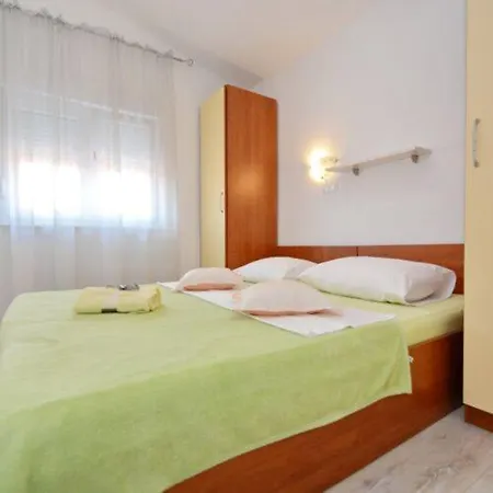 Apartment Antonija Starigrad Paklenica