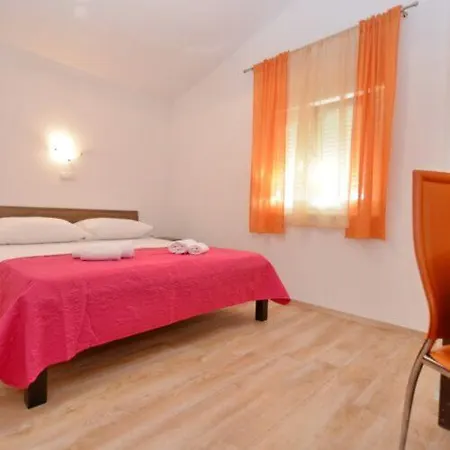 Apartamento Antonija *