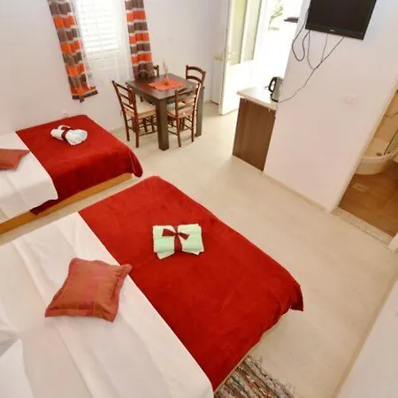 Apartamento Antonija *