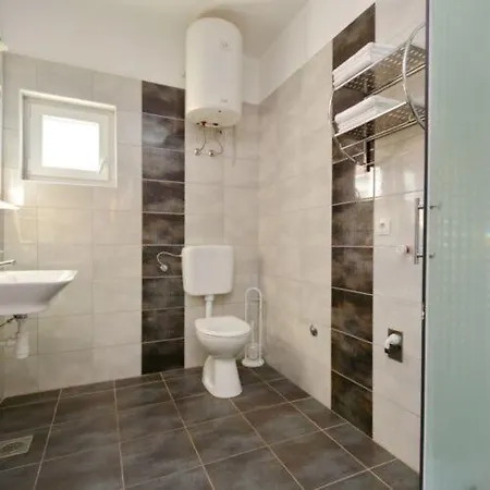 Antonija Apartamento Starigrad Paklenica