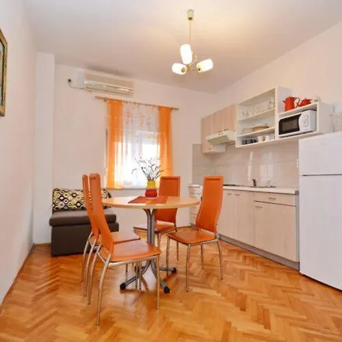 Antonija * Starigrad Paklenica